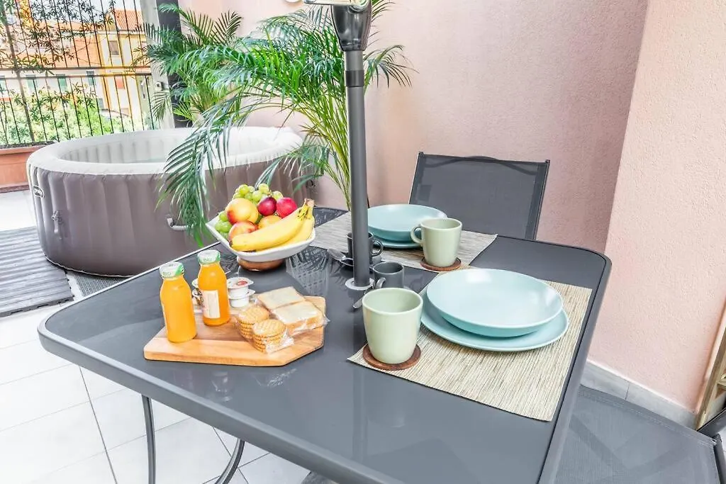 Casa Mandala - Con Terrazza E Jacuzzi Apartment Sesto San Giovanni